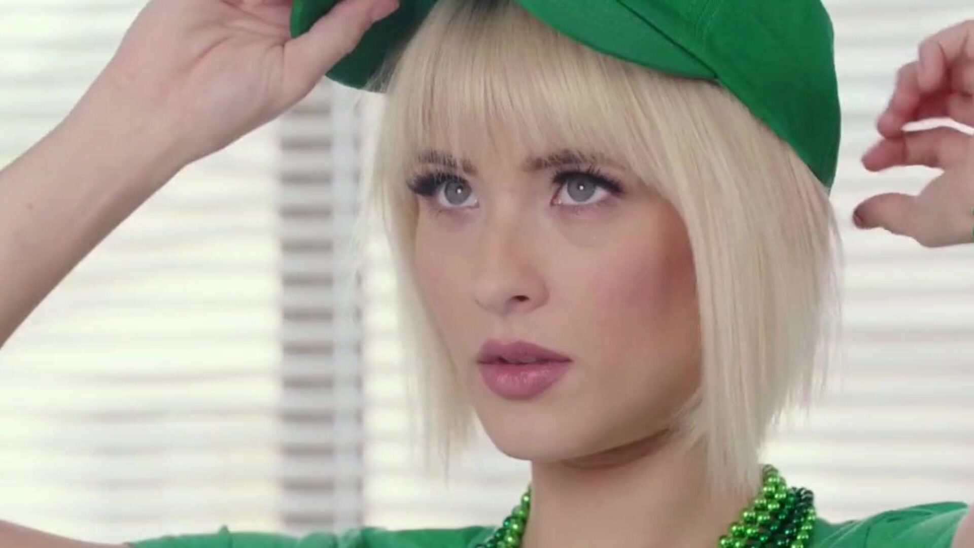 Step Sis says kiss Me, i'm Irish  S5:E8