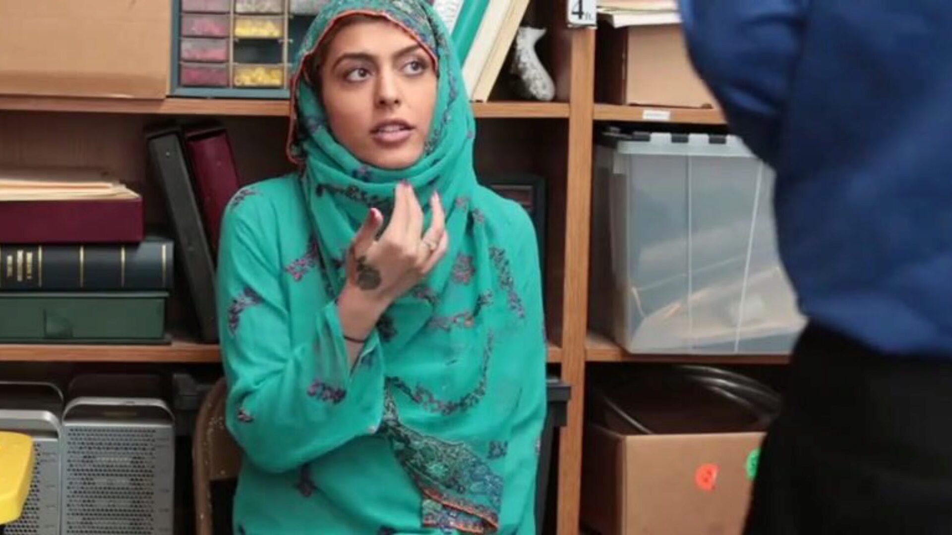 Kinky Muslim orgy bomb steals to get her slit pumped by the astounding policeman Breathtaking shoplifter wench thought this honey could receive out with stealing but things got tough when that chick was caught by the law. Now that sweetheart is enforced to engulf a pecker and to pulverize her way out of the situation. With her fantastic exotic looks no wonder this babe succeeded.