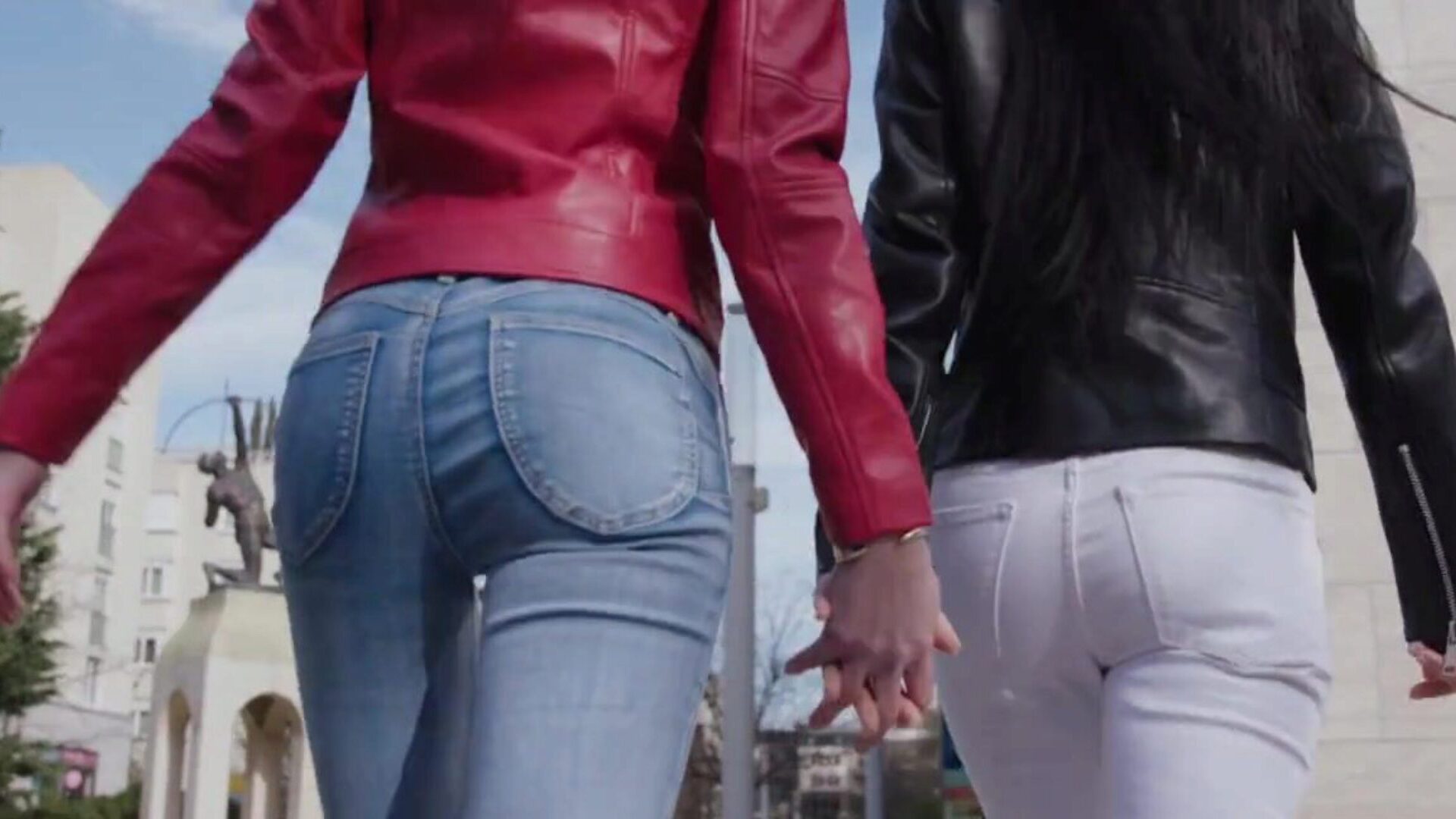Tushy Paar entdecken ihre perfekte Übereinstimmung für Arschficken 3some