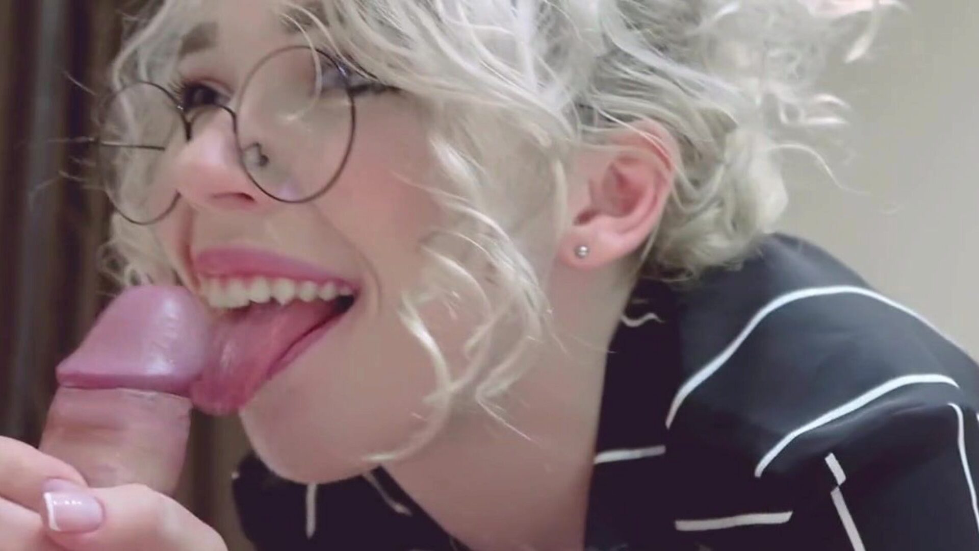 Rough Sloppy Deepthroat of Nerdy Blonde Teen in Glasses