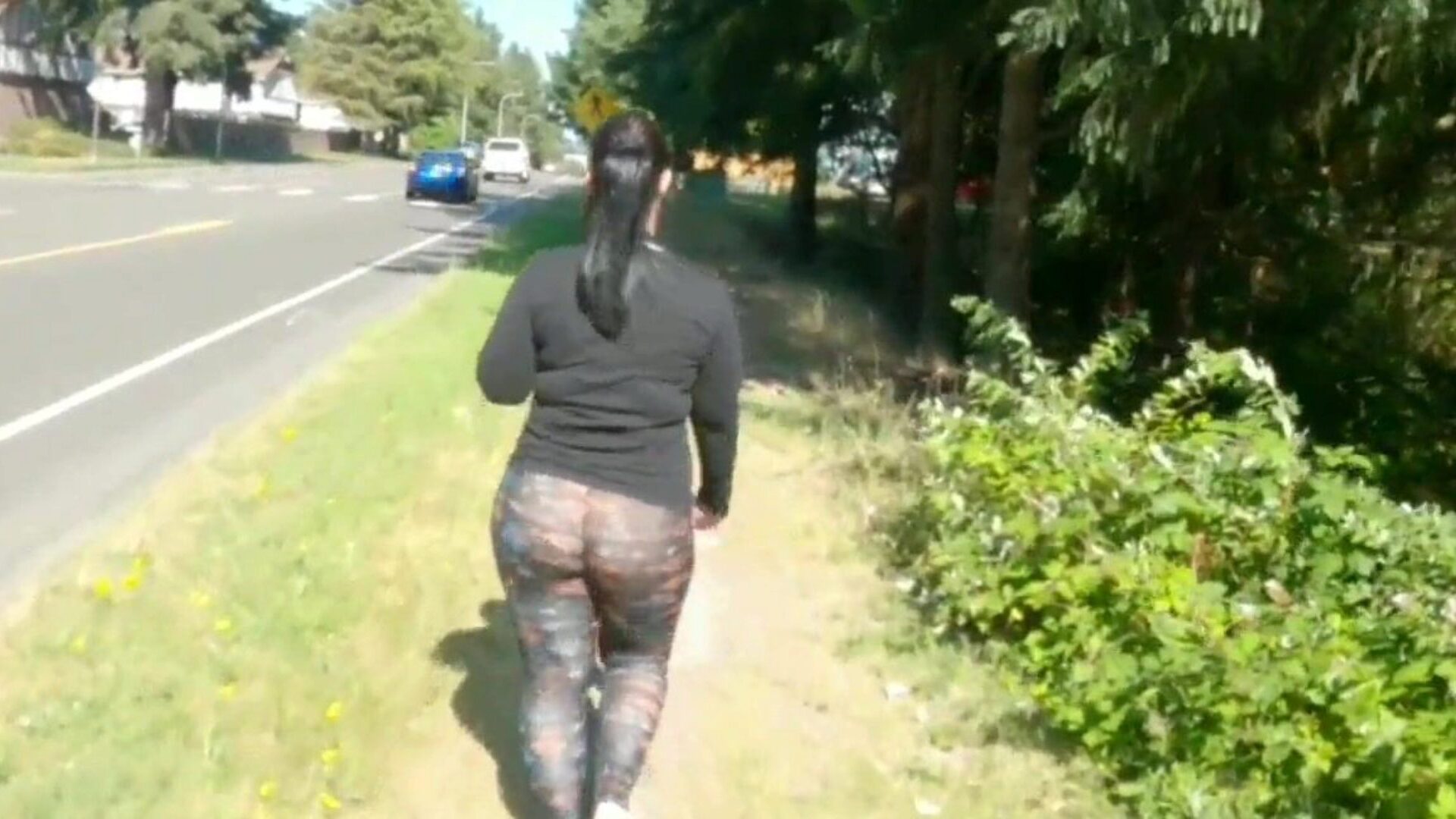 público exhibicionista gran trasero mamá