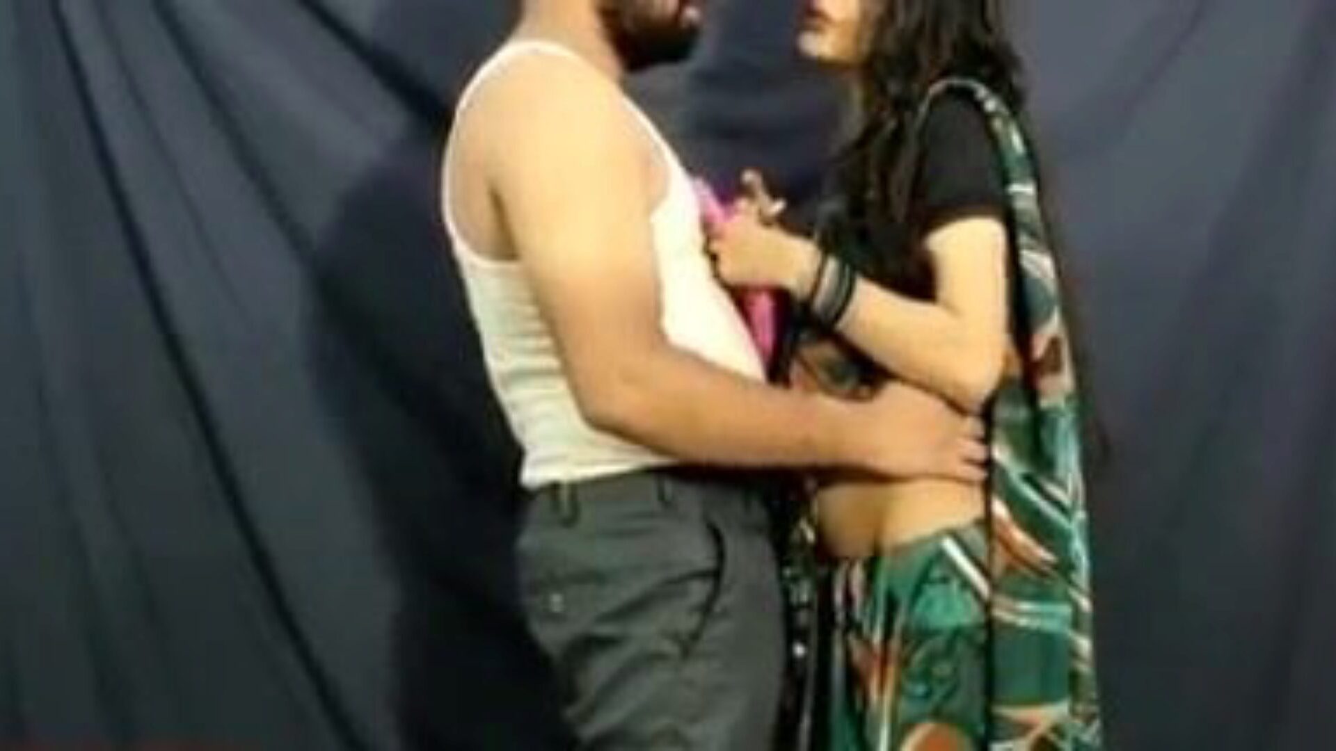 Bhabhi dewar video di sesso