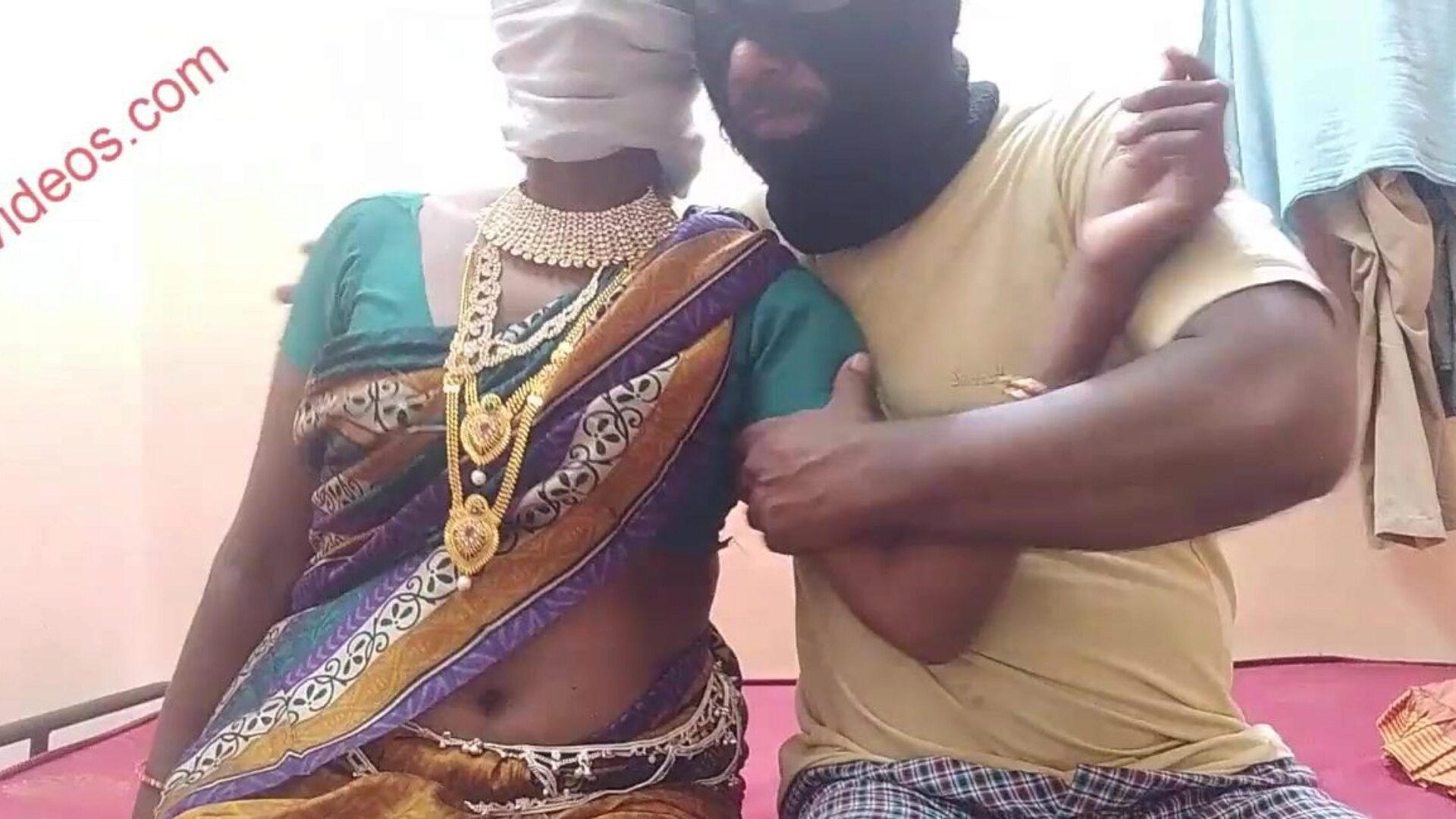 गांव की अनजान लड़की को चोदकर मां बनाया